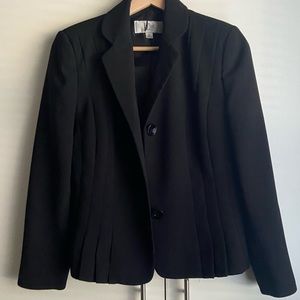 BLACK PETTIE BLAZER